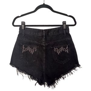 SHEIN White Flame Embroidered Raw Hem Denim Jean Black Shorts 4 (Small)